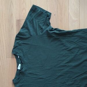 Kotn T-shirt In Dark Green